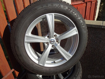 Volvo XC90 (XC60) - zánovní zimní alu kola 19" 5x108 - 5