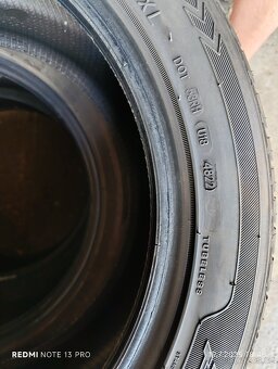 Pneu 225/50-17 - 5