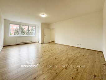 Pronájem prostorného bytu 2+kk, 62 m2 v novostavbě bytového  - 5