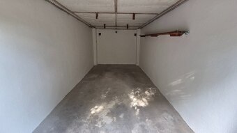 Pronajmu garáž 18m2 Zlín Vršava - 5
