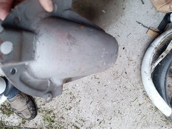 Jawa kývačka , panelka . - 5