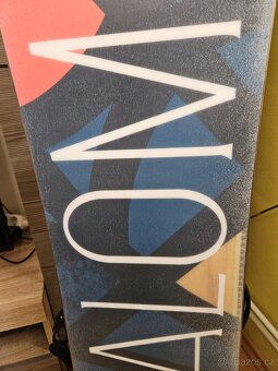 Dámský snowboard značky Salomon - 5