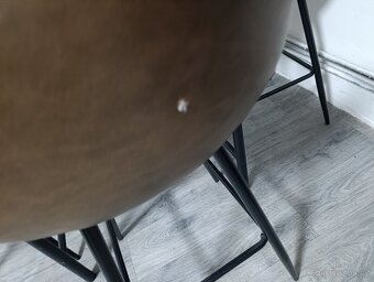 Barový stůl a židle - 5