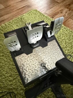 Prodej simracing setu: Playseat Evolution + Thrustmaster T30 - 5