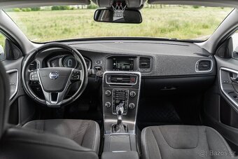 Volvo S60 D4 2.0L Drive-E Kinetic Geartronic - 5