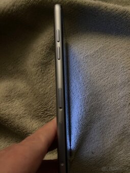 Samsung Galaxy A6 - 5