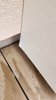 Koupelnová skříňka s unyvadlem a baterii - 5