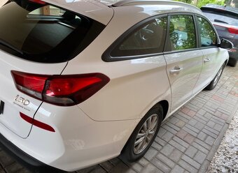 Hyundai i30 1,6CRDi - 5