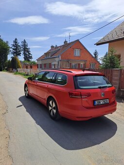 VW Passat 2,0 TDI 110KW, kombi - 5