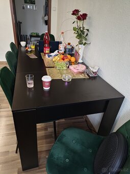 Stůl + 5 židli - 5