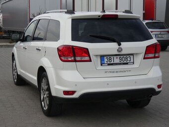 Fiat Freemont 2.0 MJT, alu 19, kůže - 5
