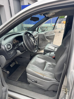 Chrysler Grand Voyager - 5
