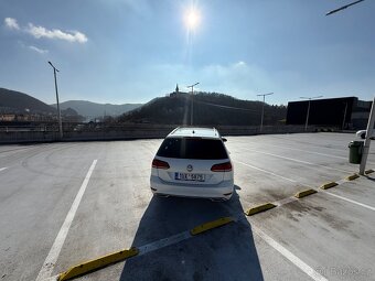 Volkswagen golf 7,5 HIGHLINE 2.0tdi 110kw DSG - 5