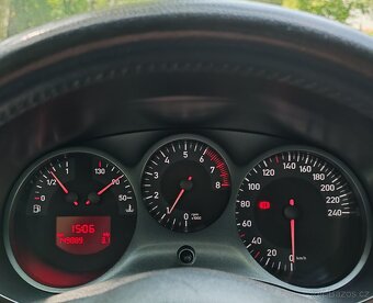 Seat Leon 1.6 benzín - 5