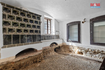 Prodej ubytovacího zařízení s kavárnou, 276 m², Karlštejn - 5