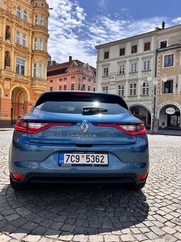 Mégane Limited - 5