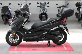 Honda Forza 350 2024 2200 km ČR DPH - 5