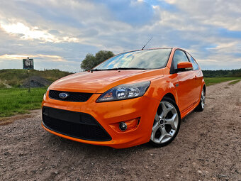 Ford Focus ST MK2 facelift,2.5T 166KW,3dvéř,Elektric orange - 5