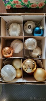 Umělý vánoční stromek – cca 120 cm, skladný, v super stavu - 5