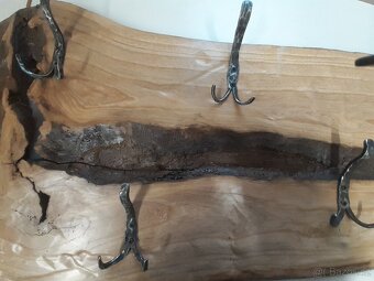 Věšák na oblečení - 5