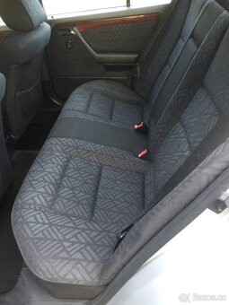 Prodám Mercedes-Benz třídy C (W202) - 5