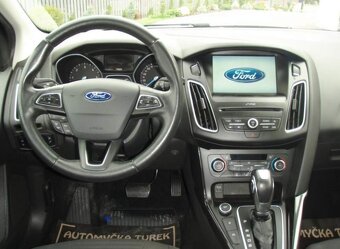 Ford Focus 2.0Tdci 110kW Titanium Powershift - 5