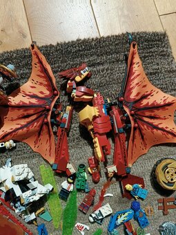 velký Lego mix s figurkami - 5
