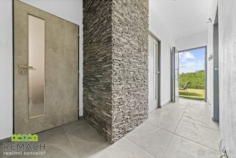 Prodej, rodinný dům, 1859 m2 + podíl na pozemcích o rozloze - 5