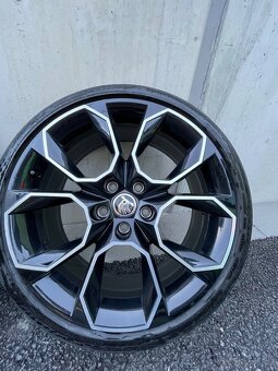 Alu kola extreme octavia rs r19 - 5