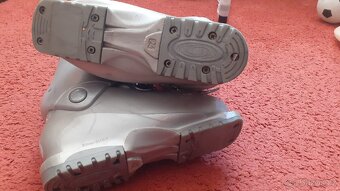 Lyžáky Salomon - 240-245 - vel.38 - 5