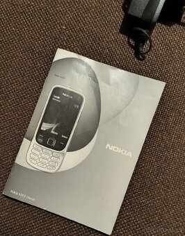 Nokia 6303 Classic – bez baterie - 5