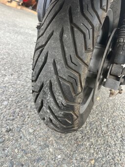 Skútr piaggio x8 125ccm - 5