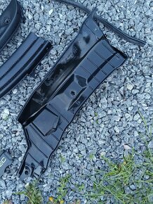 Opel Corsa B - náhradní díly - 5