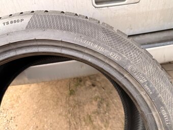Zimní Pneu Continental 235/45 r18 - 5