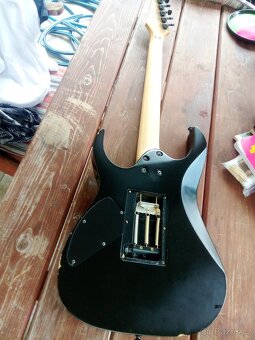 Kytara elektrická IBANEZ RG 320PG - 5