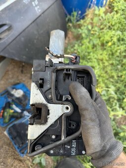Zámek dveří s dověry i bez BMW E65 7er - 5