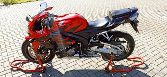 Honda CBR 600 RR - 5