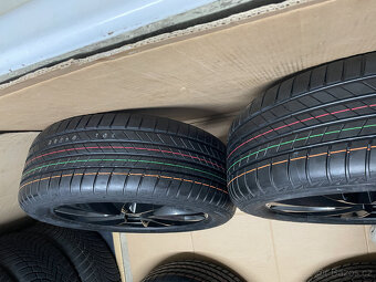 ŠKODA KAROQ 4x4 NOVÁ R18 PROCYON letní BRIDGESTONE DOT3724 - 5