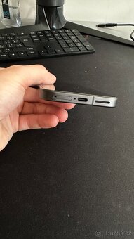 google pixel 9a - 5