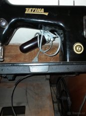 Šlapací šicí stroj Zetina - 5