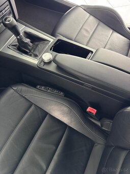 Mercedes- Benz E250CDi KUPÉ, MANUÁL - 5