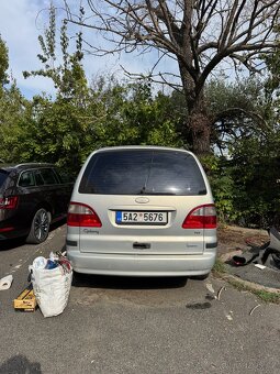 Ford Galaxy 2.0 - 5