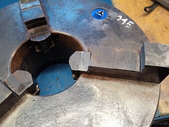 Sklíčidlo 400 k soustruhu - 5