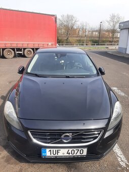 Volvo V40 D2 1.6.tdi 83 kw - 5