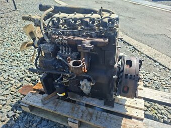 Motor zetor 7701. - 5