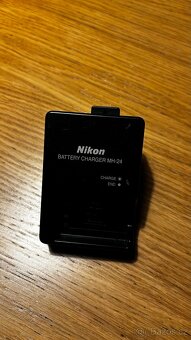 NIKON D3100 + objektiv DX AF-S NIKKOR 18-105 mm - 5