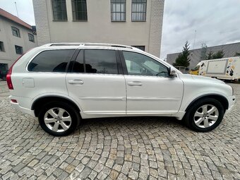 VOLVO XC90 2.4D5 147KW 4x4 -7MÍST-AUT-KŮŽE-TAŽNÉ-DPH-156Tkm - 5