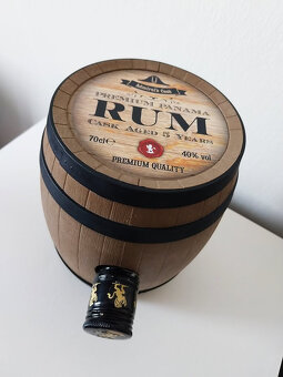 Soudek na rum, dekorace - 5