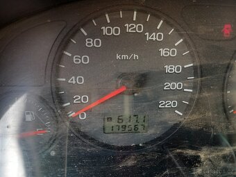 SUBARU FORESTER - 5