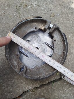 Přední brzdový štít Jawa pérák fj 150mm čti text - 5